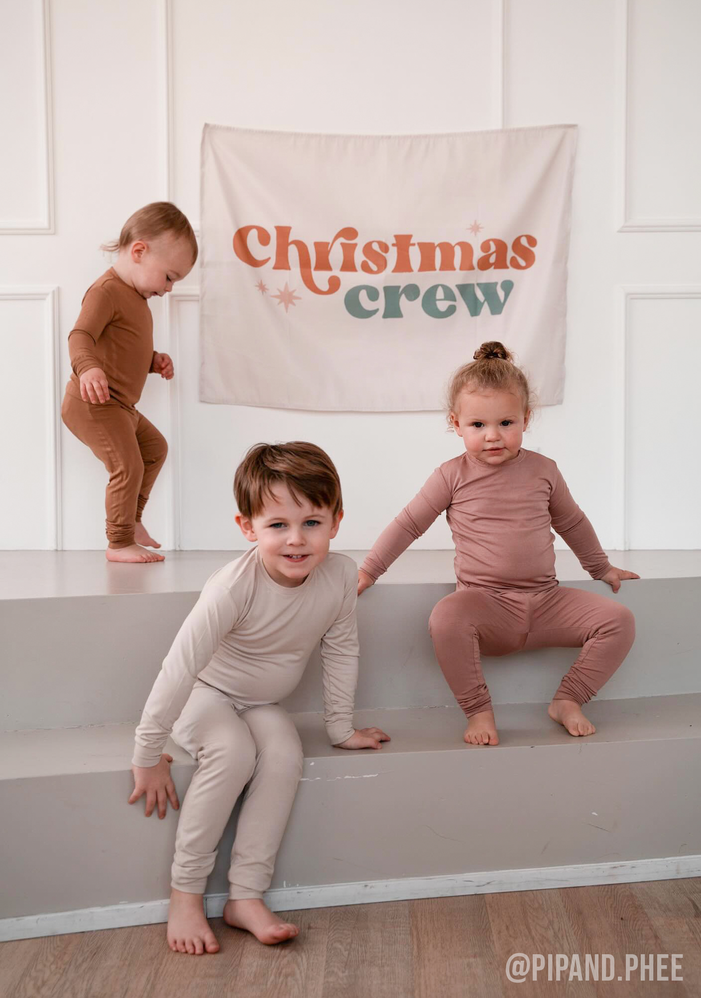 Christmas Crew Banner 36x26"